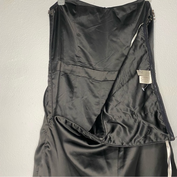 Forever U Exclusive | Women's Black Strapless Romper with Pearl design Size S - Picture 6 of 16